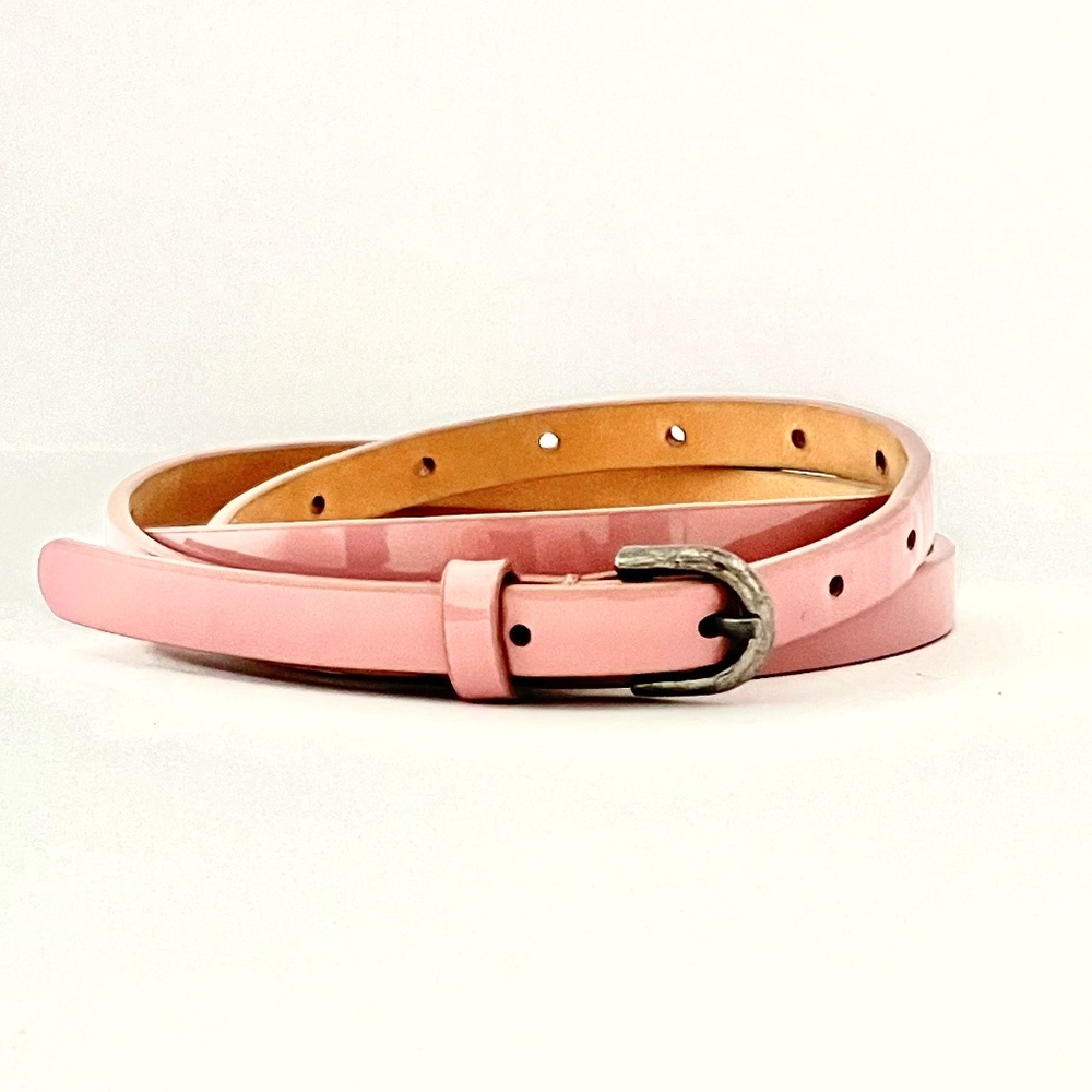 J.CREW Woman's Patent Leather Skinny Belt in Light Lavender SIZE MEDIUM 36422